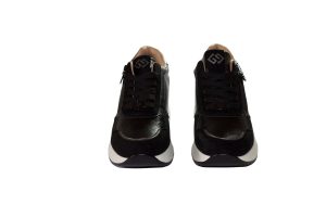Sneakers Maya