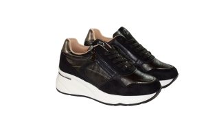 Sneakers Maya